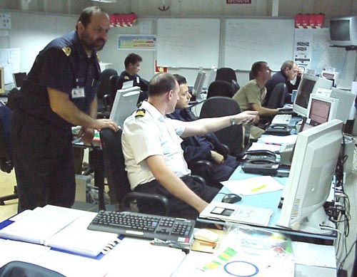 Il comando Nato di Taranto al lavoro sul sistema C4i - Command, Control, Computer, Communication, Intelligence.